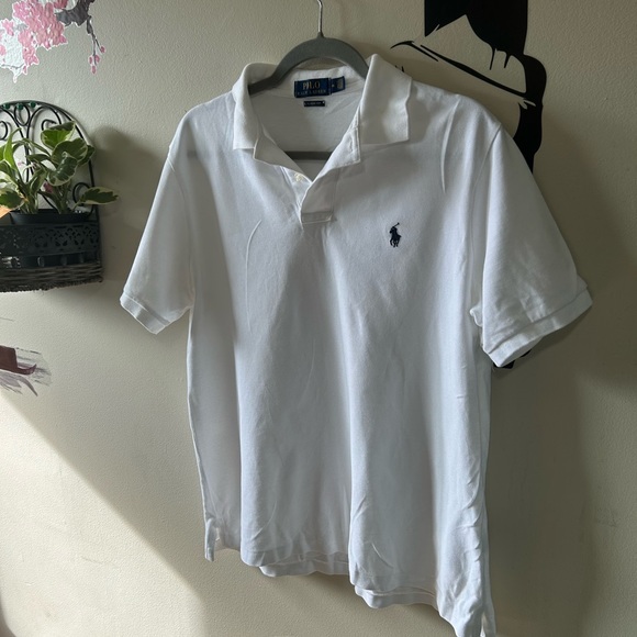 Ralph Lauren White Classic Fit Polo - Picture 2 of 9